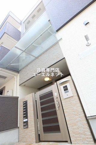 建物外観　シンプルで洗練されたデザインが毎日の暮らしに心地よさをプラス