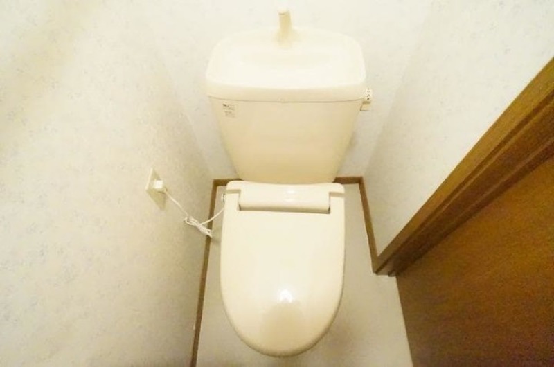 トイレ　図面と現状に相違がある場合には現状を優先