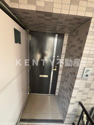 玄関　シンプルで使いやすい玄関です