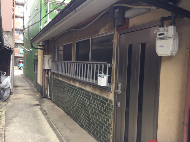 八幡町貸家