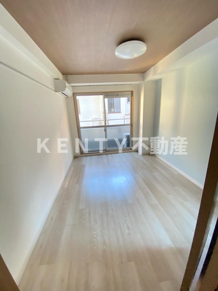 居室・リビング　おしゃれな居間です