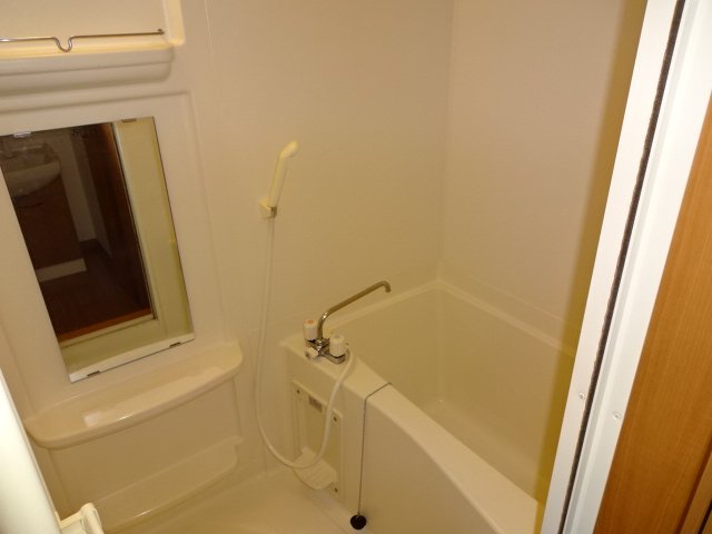 バス・シャワールーム　バス（イメージ）
