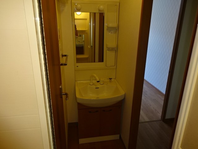 洗面設備　洗髪洗面化粧台（イメージ）