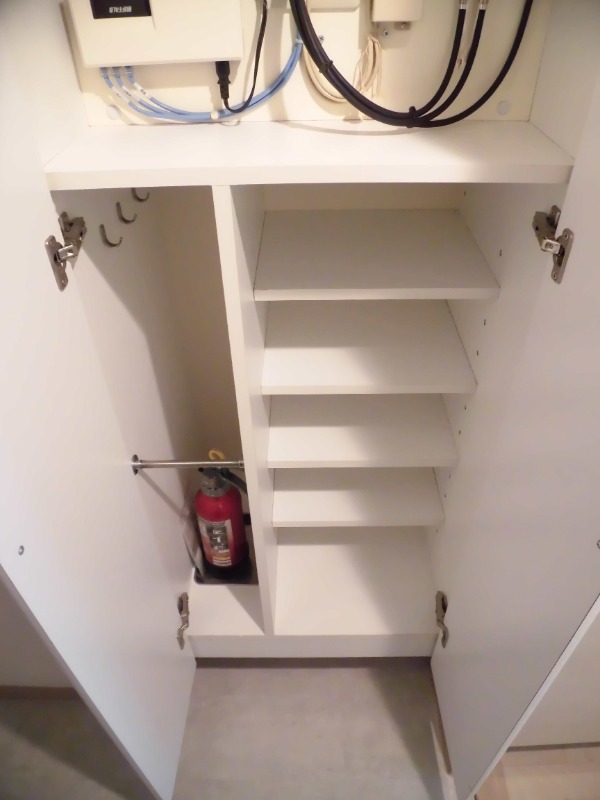 玄関　シューズボックスです♪