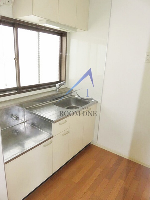 キッチン　キッチンです。