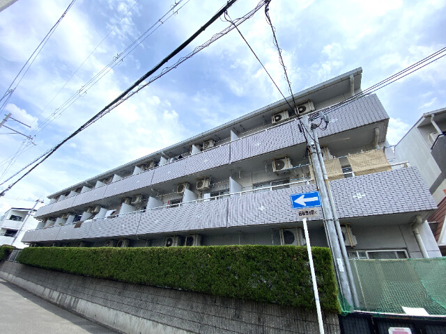 建物外観　立派な外観です♪