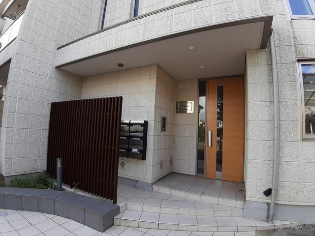 エントランス　エントランス
