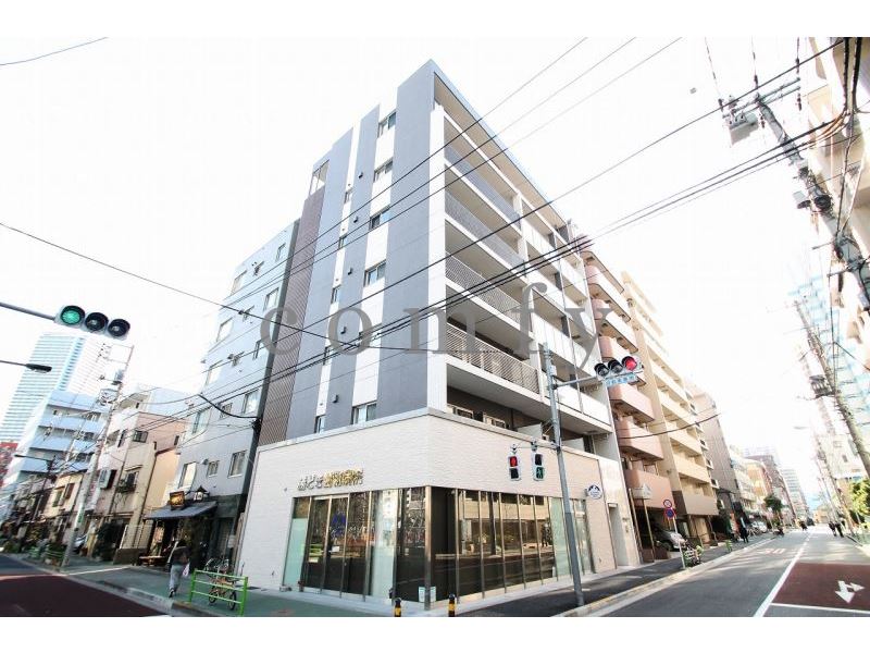 建物外観　２０１２年６月竣工・築浅賃貸マンション
