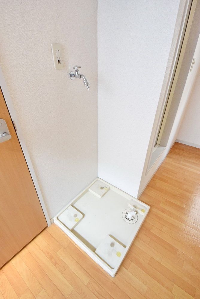 その他　室内洗濯機置場あります