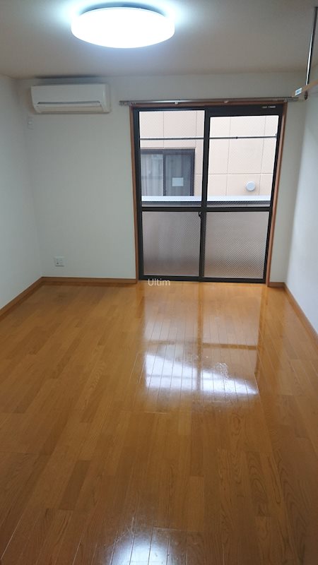 居室・リビング　※同タイプの他のお部屋です