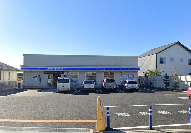 コンビニ　ローソンさいたま中川店（コンビニ）まで637m
