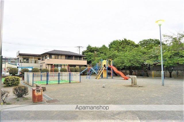 公園　新曽南児童遊園地（公園）まで140m