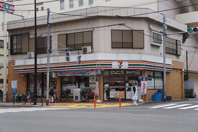 コンビニ　セブンイレブン墨田太平3丁目店（コンビニ）まで267m