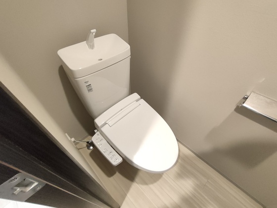 トイレ　※別部屋の写真です