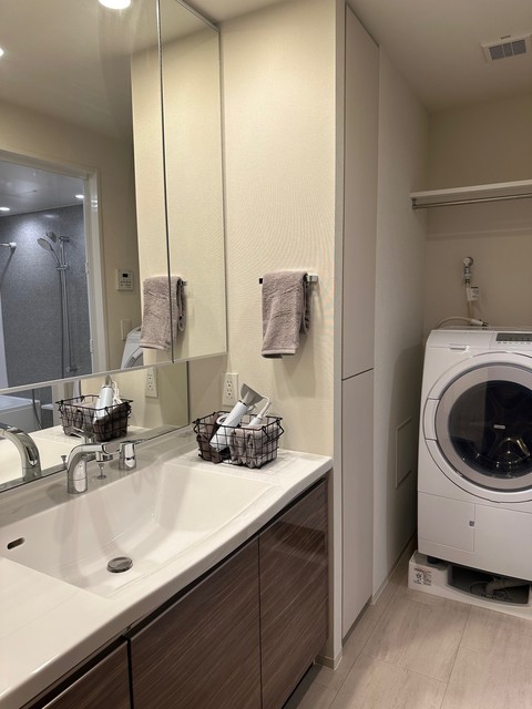 洗面設備　※写真は同タイプ住戸です。