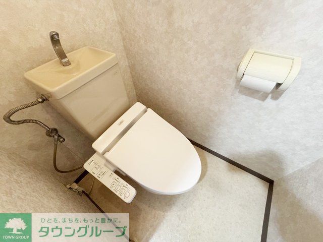 トイレ　トイレ