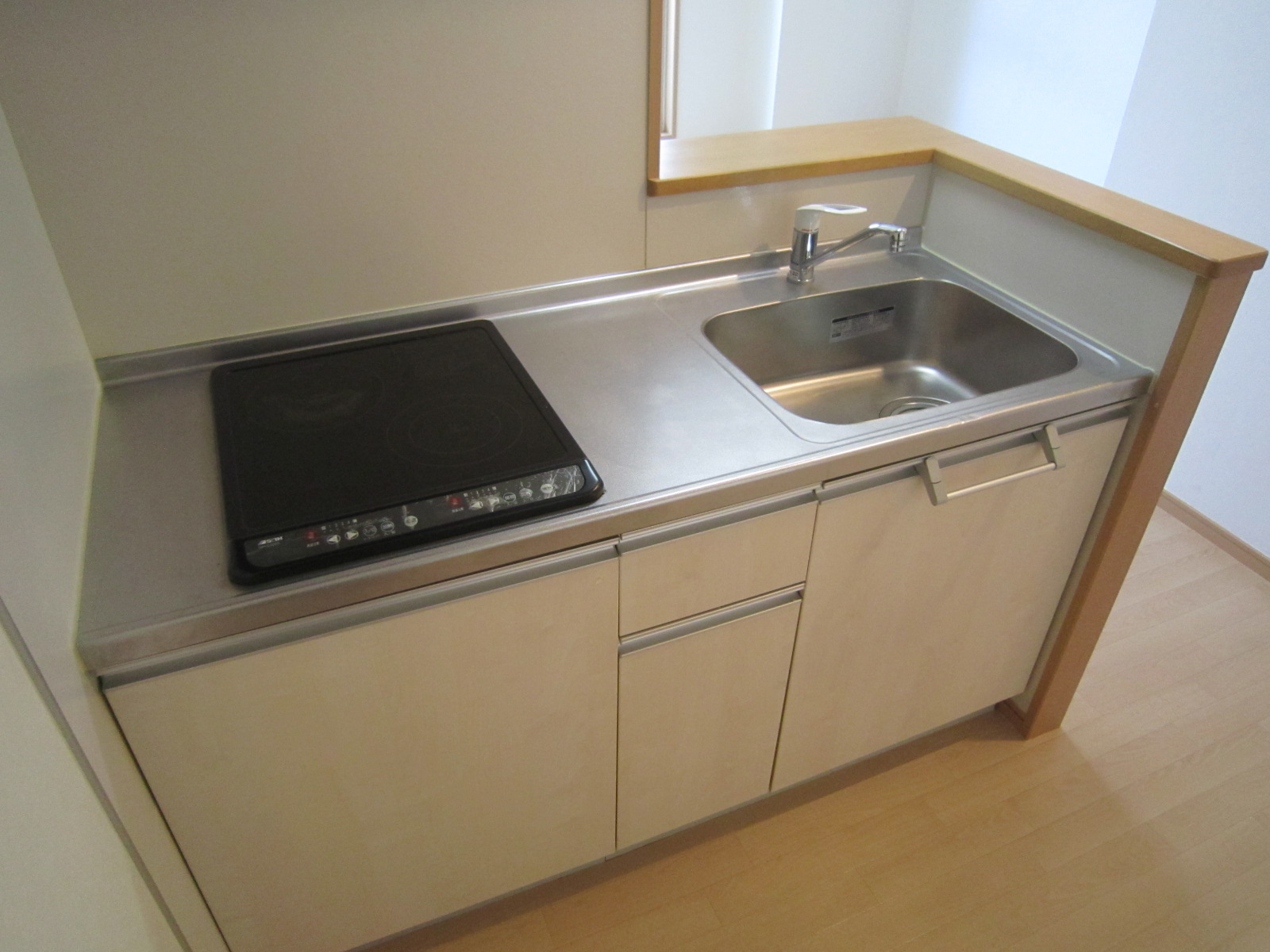 キッチン　システムキッチン