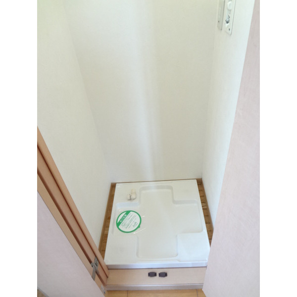 その他設備　洗濯機置場