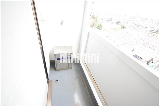 バルコニー　南向きのベランダです！