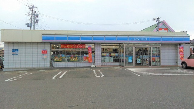 コンビニ　ローソン奥州水沢前田店（コンビニ）まで700m