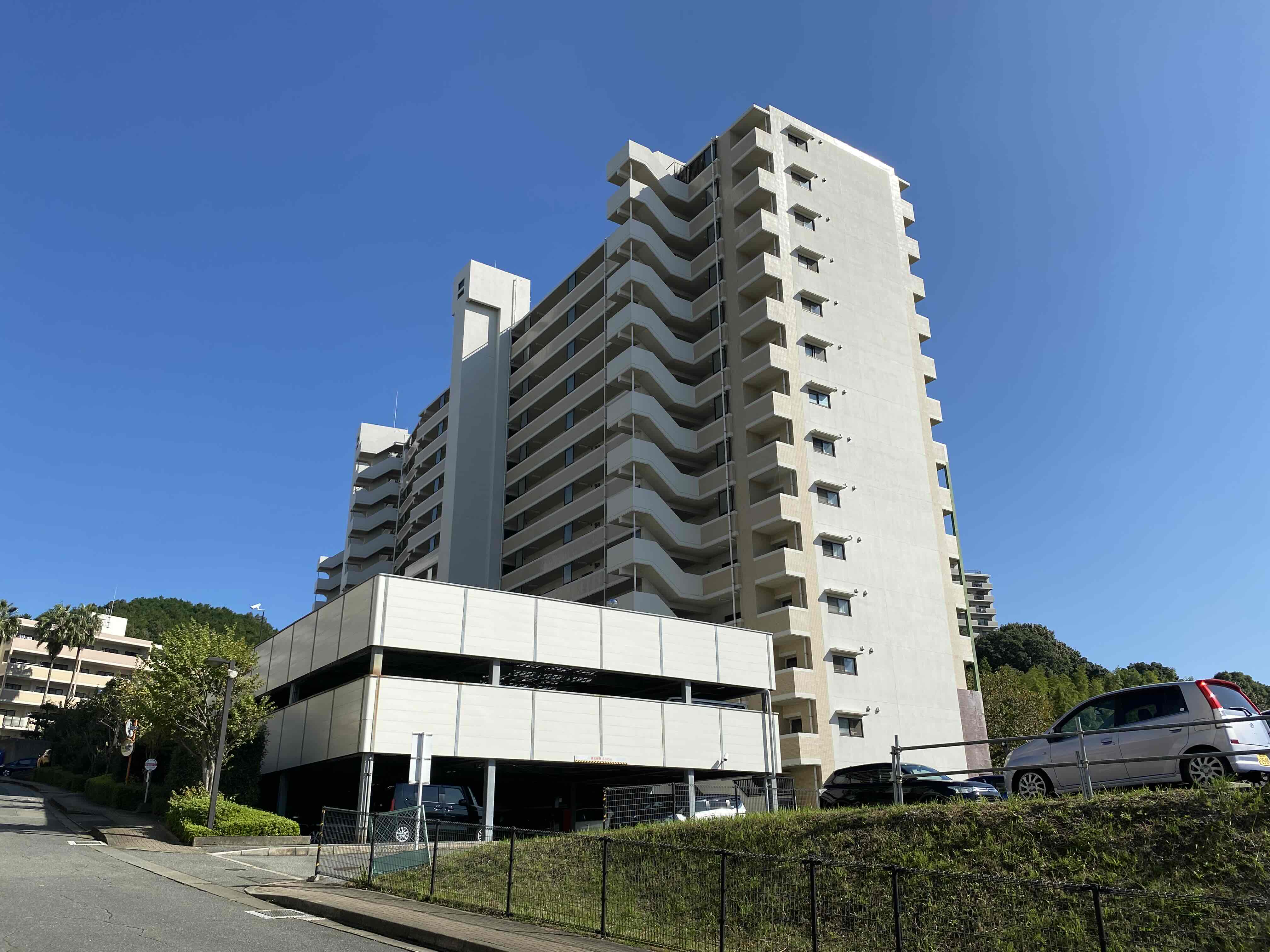 糟屋郡篠栗町大字高田のマンションの建物外観