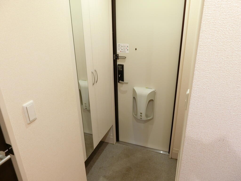 【D-room白石の玄関】