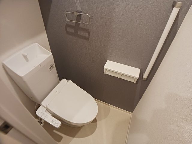 ヌーヴォー エ ベル Iのトイレ写真