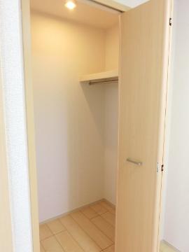 　収納　クローゼット
