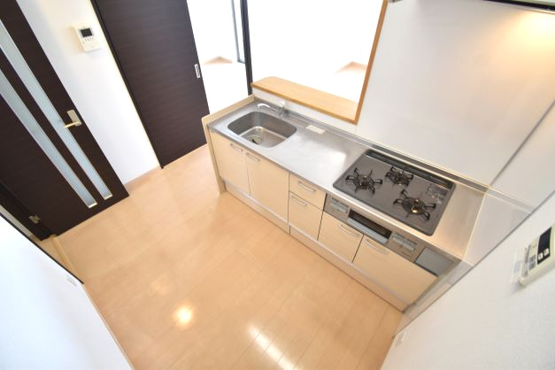 キッチン　対面システムキッチン