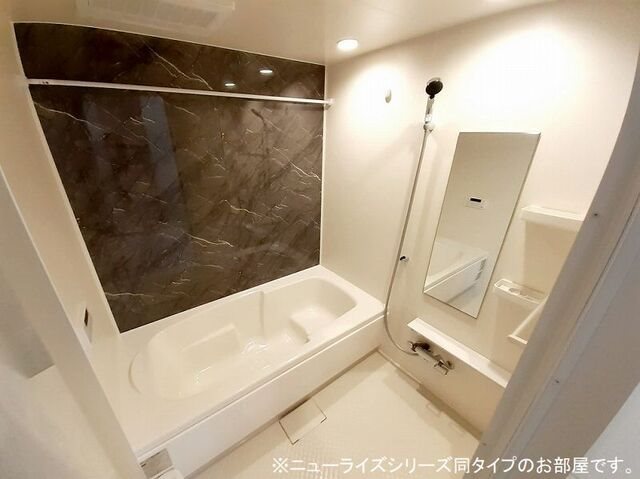 バス・シャワールーム　※サンプル画像です。