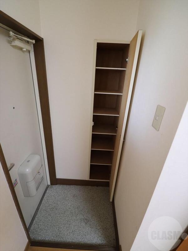 玄関　シューズボックス