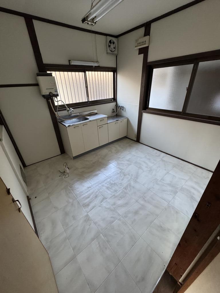 居室・リビング　明るいリビングです