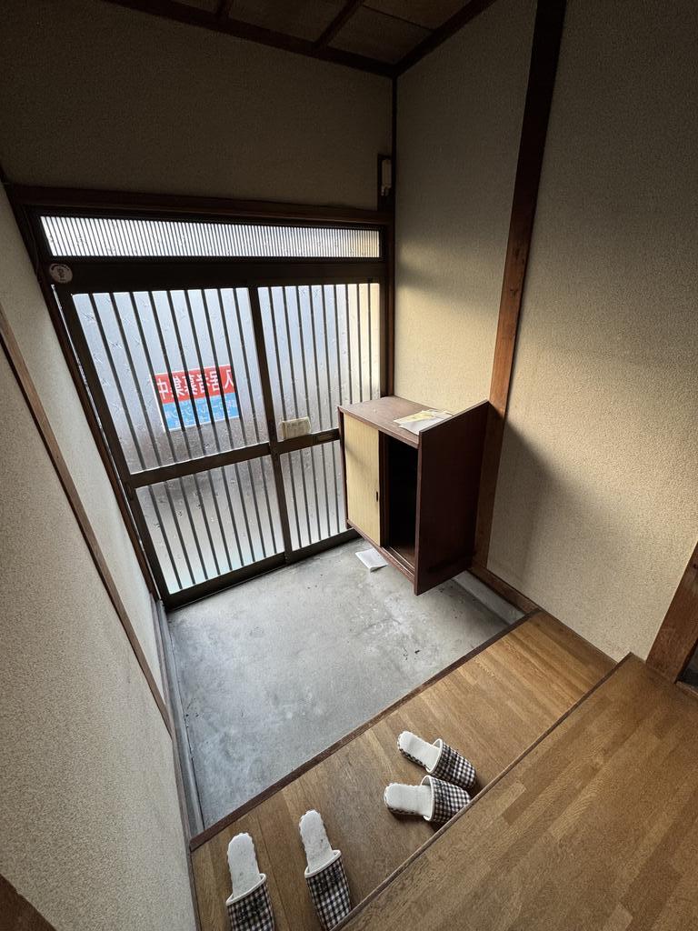 玄関　シューズボックス完備