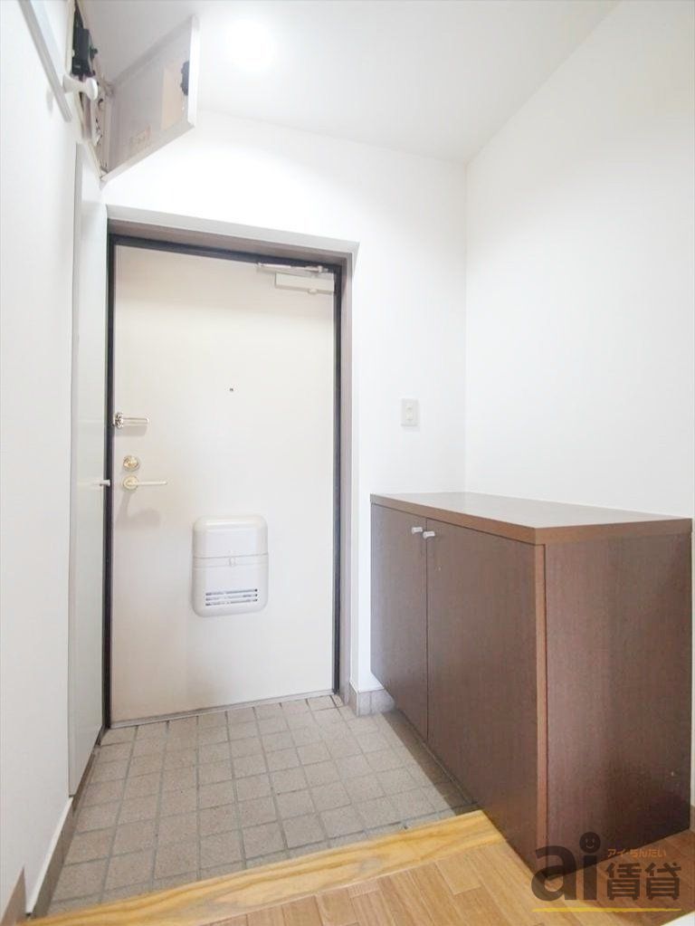 玄関　※写真同仕様※