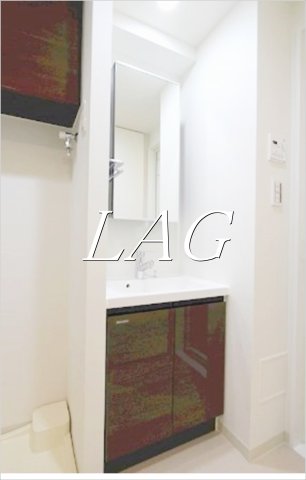 洗面設備　洗面台になります。