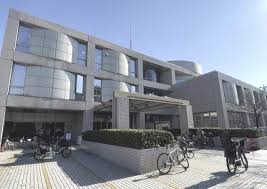 図書館　世田谷区立中央図書館（図書館）まで773m