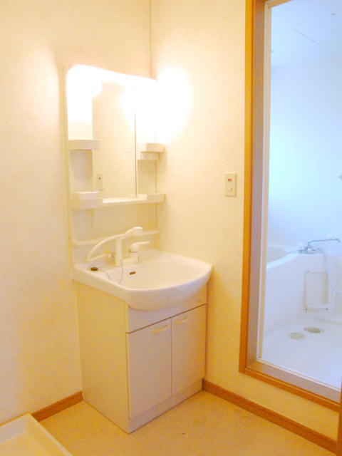 洗面設備　★シャワー付き洗面化粧台★