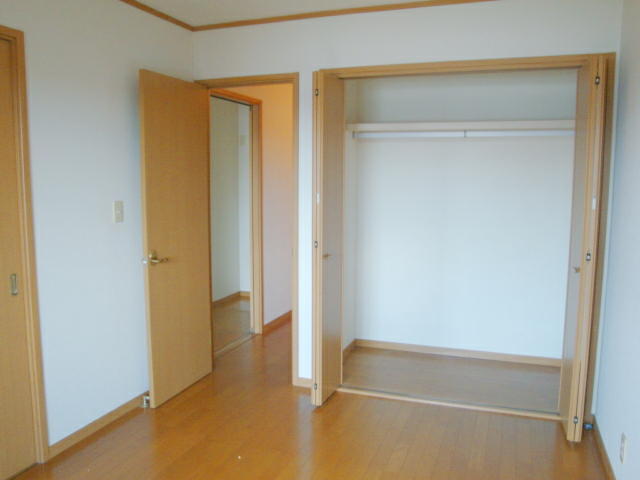 収納　★南洋室のクローゼット★