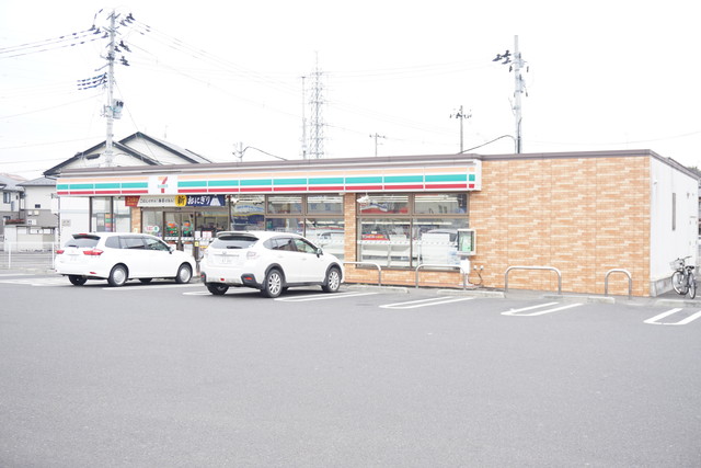 コンビニ　セブンイレブン仙台郡山５丁目店（コンビニ）まで560m