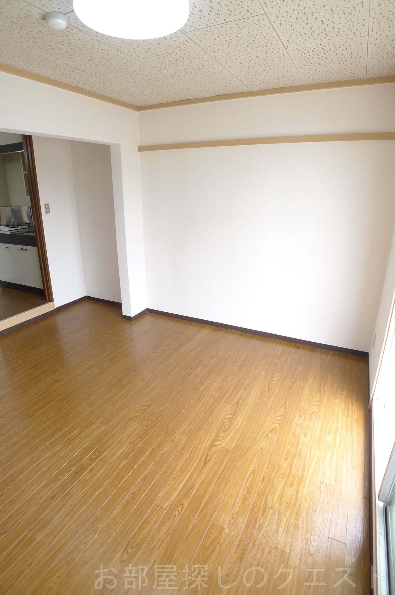 居室・リビング　（写真は同物件イメージ）