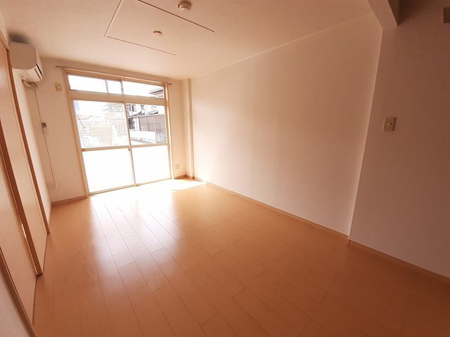 居室・リビング　おしゃれな居間です