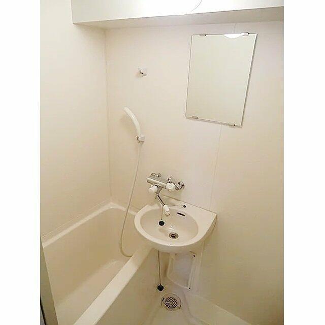 バス・シャワールーム　?