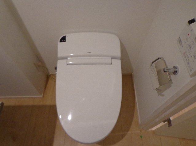 トイレ　トイレ