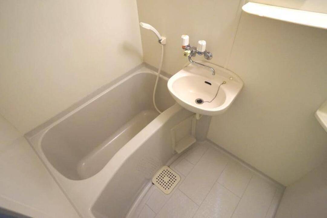 バス・シャワールーム　浴室