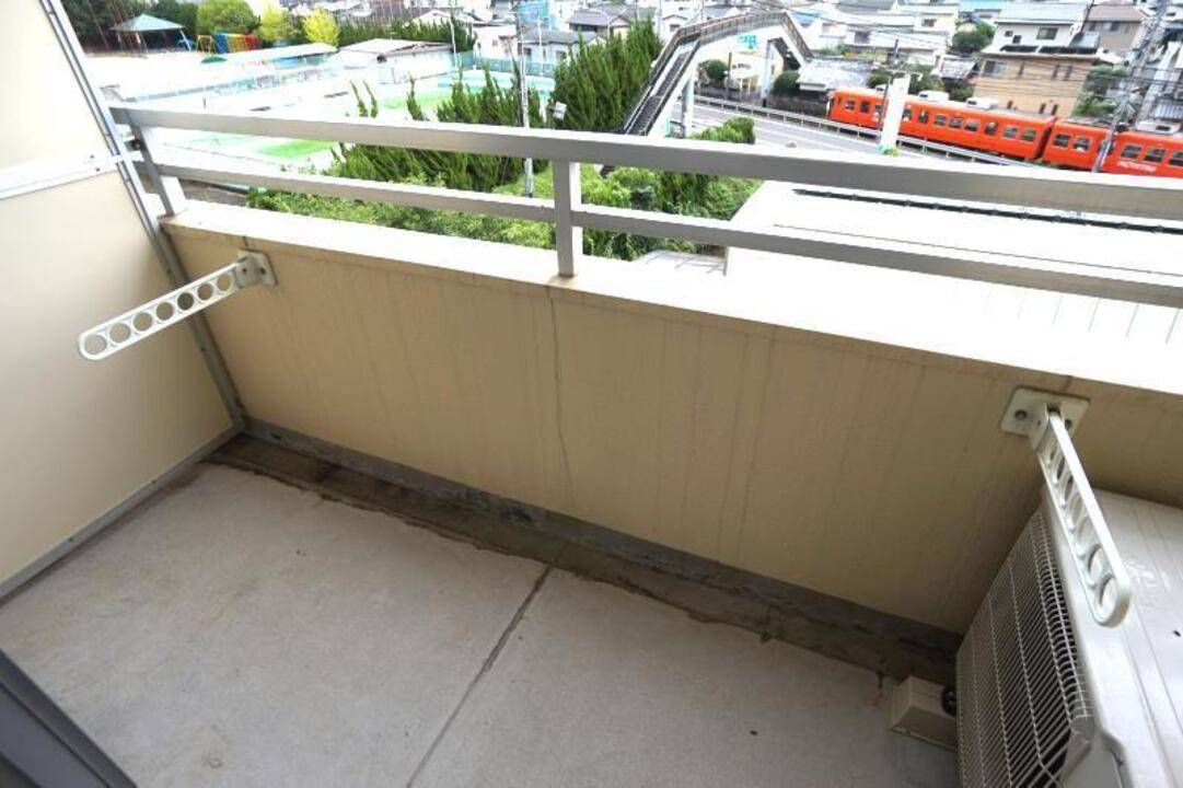 バルコニー　バルコニー