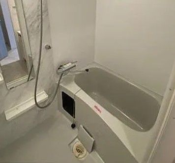 バス・シャワールーム　☆ゆったりくつろげるお風呂☆