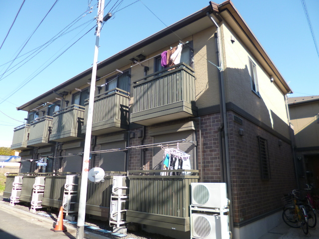 建物外観　2階建てのアパートです♪