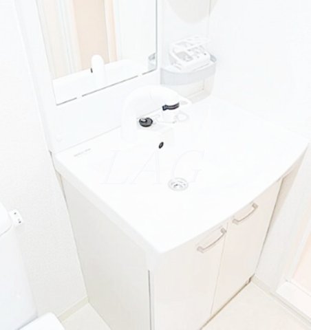 洗面設備　洗面台です。