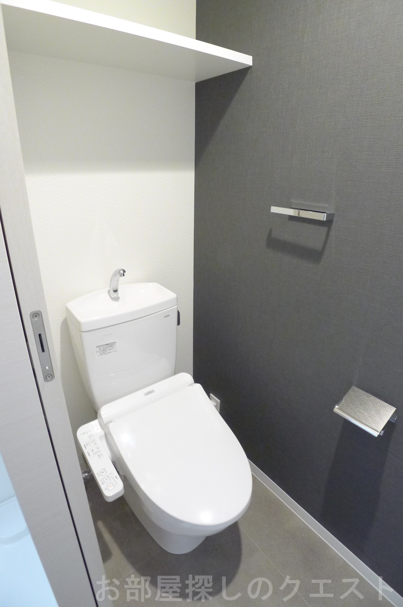 トイレ　（写真は同タイプ）