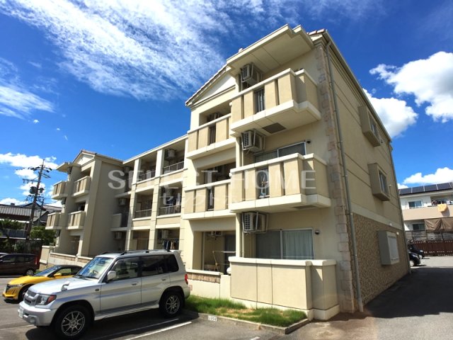 建物外観　外はこのようになっています